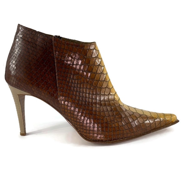 Kenneth Cole Snake Pattern Ankle Boots Size 8.5M - Picture 2 of 12